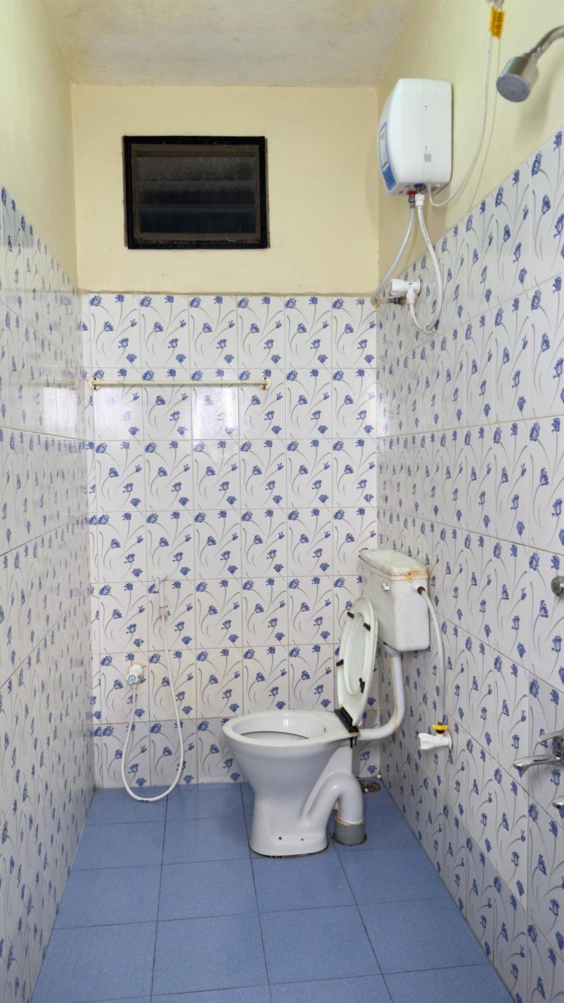 Dwaraka Residency Hotel Mahabalipuram Exterior photo